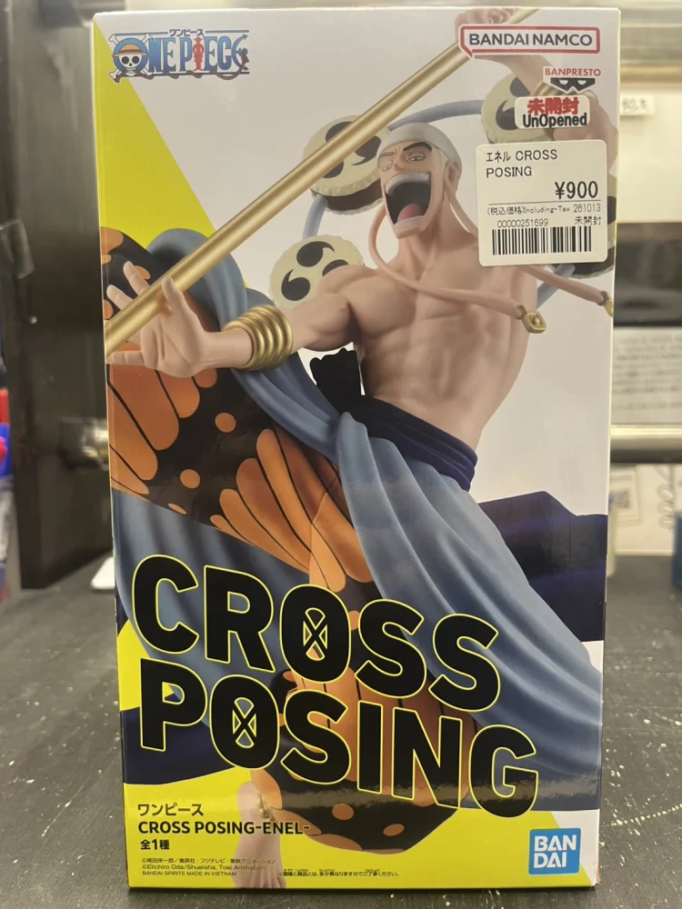 CROSS POSING-ENEL-