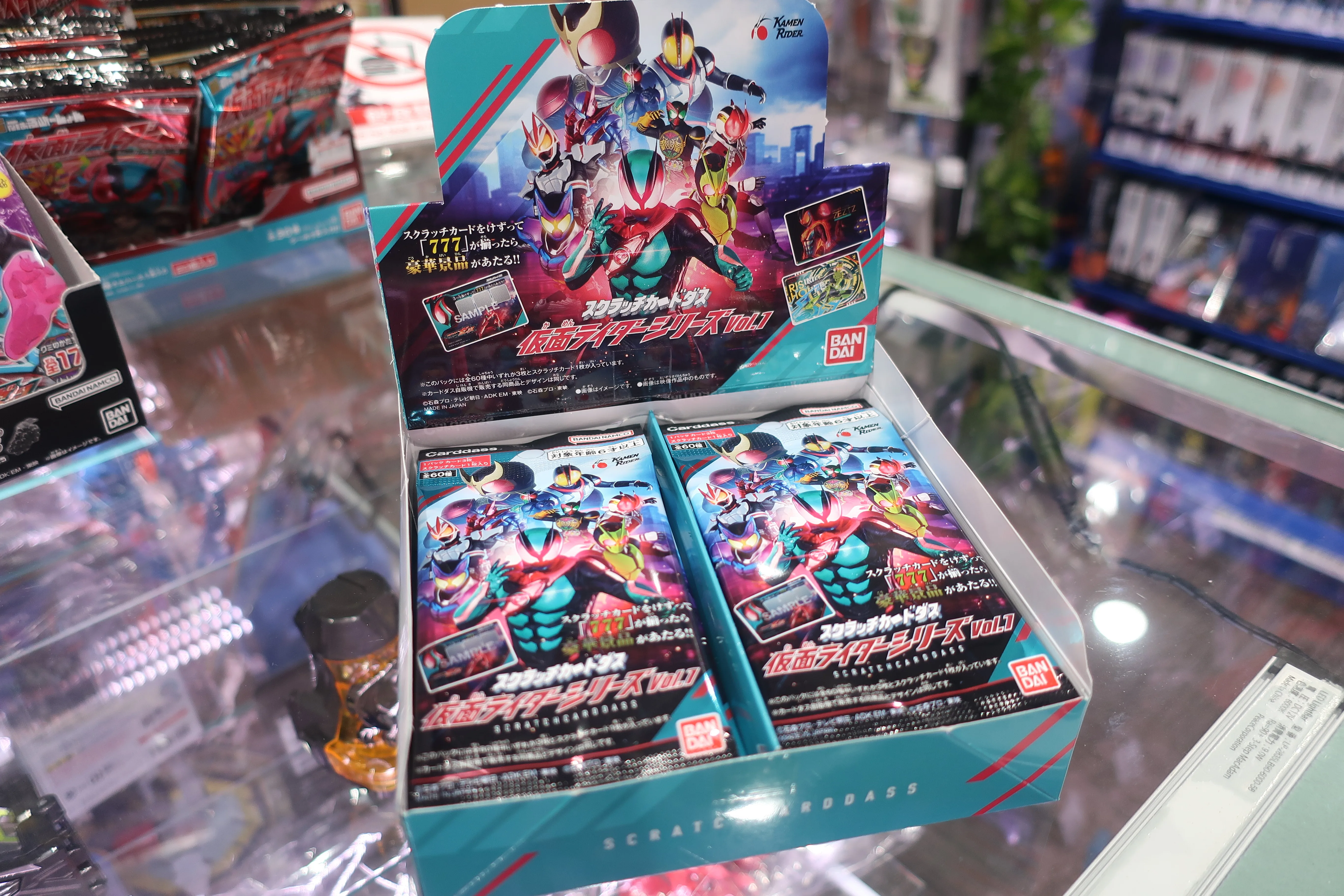 金のゼッツドライバーが当たる！？スクラッチカードダス！！ | 【仮面