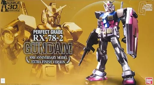 PG ガンダム 30周年限定モデル エクストラフィニッシュver.のプラモデルのパッケージ
