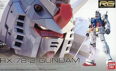 RG RX-78-2 ガンダム メカニカルクリアのプラモデルのパッケージ