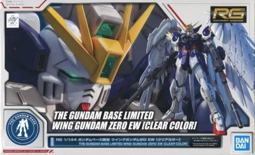 RG ウイングガンダムゼロ EW [クリアカラー]のプラモデルのパッケージ