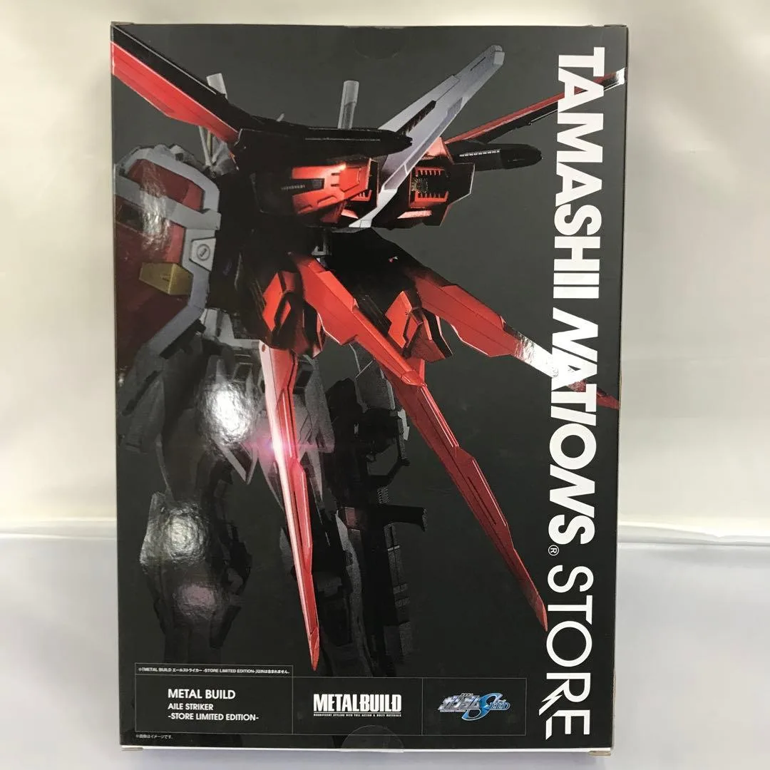 エールストライカー -STORE LIMITED EDITION-のメタルビルドのパッケージ