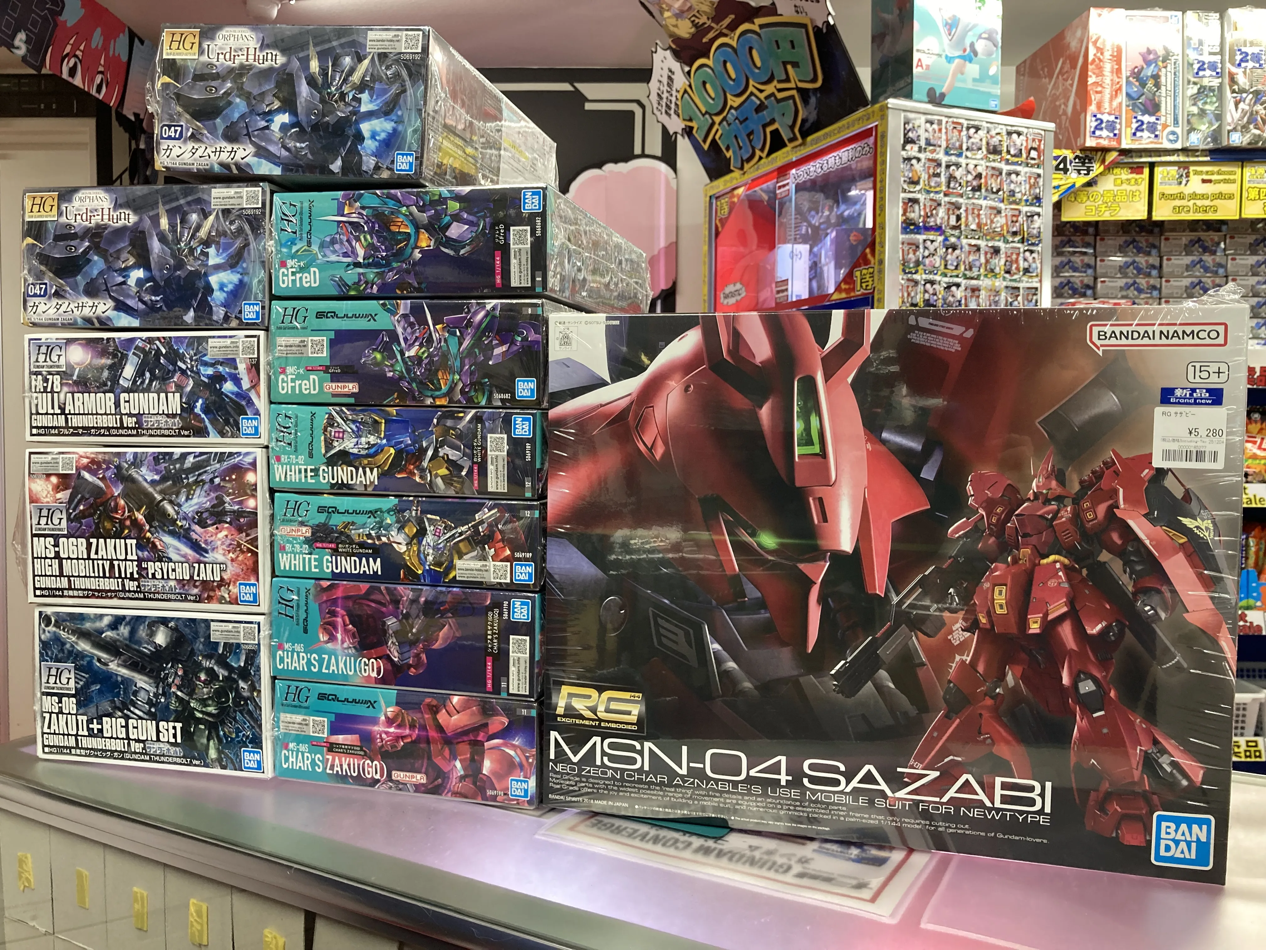 ガンプラ新作】HG ザガン、白いガンダム、シャア専用ザク（GQ）入荷