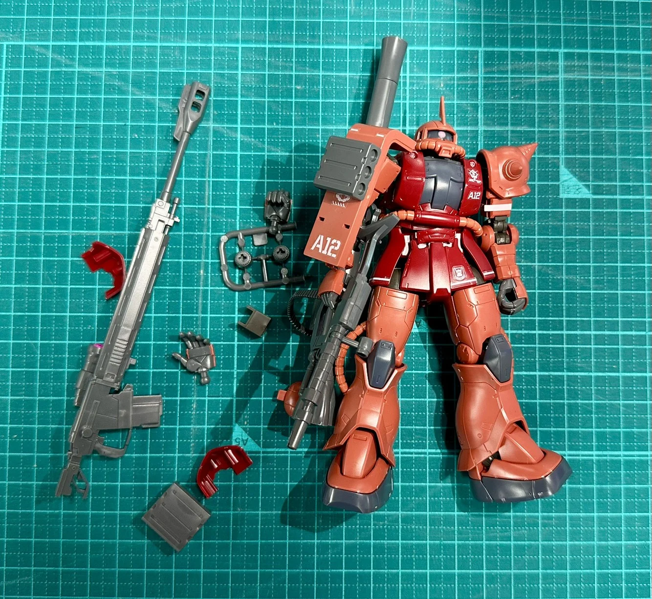 付属品を揃える様子