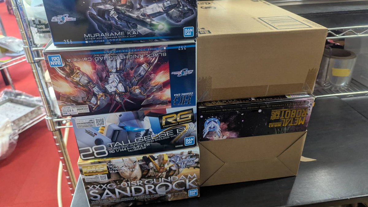 いつも宅配買取のご利用ありがとうございます！
HG､RG､MG等のガンプラ大量に買取いたしました！！ 今なら期間限定でお得な買取UPキャンペーンも開催中!! 便利な宅配買取をご利用下さい🚛💨
詳細は⇩のURLを⇩⇩クリック⇩⇩
otachu-akiba.com/4go/delivery/ ガンプラの買取はおたちゅう。秋葉原4号店へ！